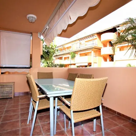 Beachfront La Jacaranda Daire *